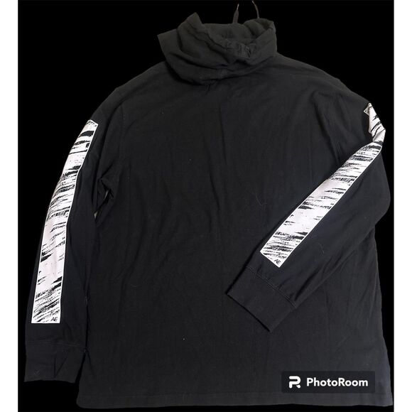 American Eagle Long Sleeve Hooded Shirt. - Picture 2 of 4